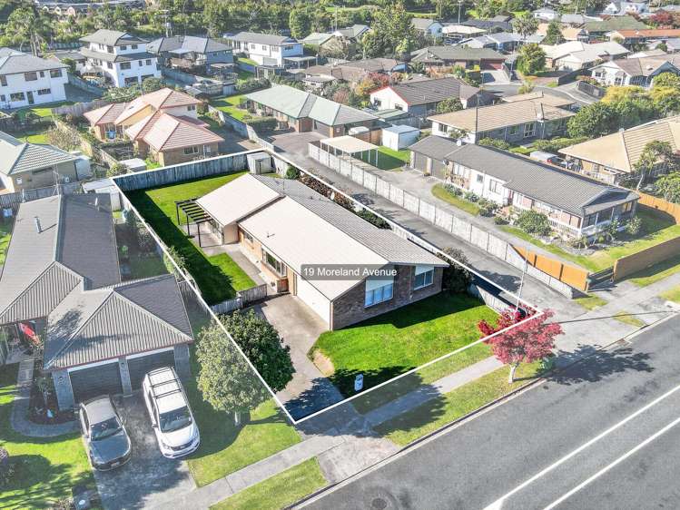 19 Moreland Avenue Pukete_23