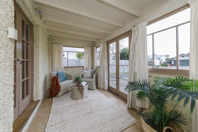 19 Annandale Avenue Takaro_6