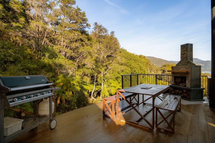 7 Toki Place Kaiuma Bay_19