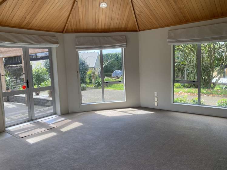 51 Hollister Lane Ohauiti_11