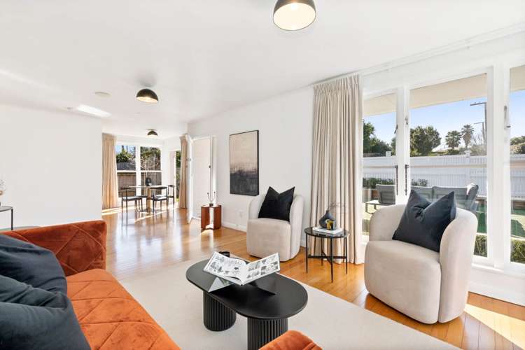 28 Weybridge Crescent Glen Innes_6