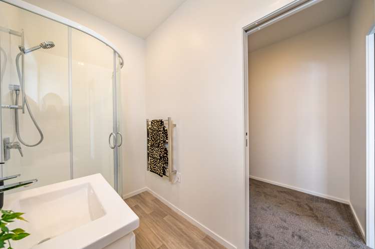 64 Riverstone Drive Riverstone Terraces_11