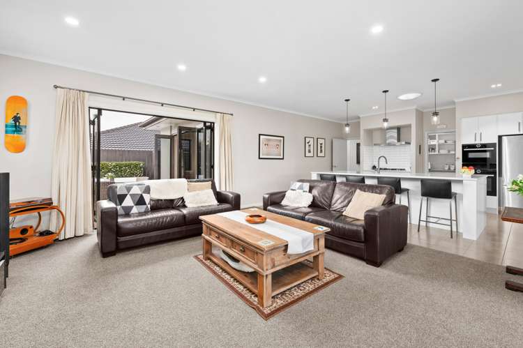 52 Wiltshire Drive Huntington_12