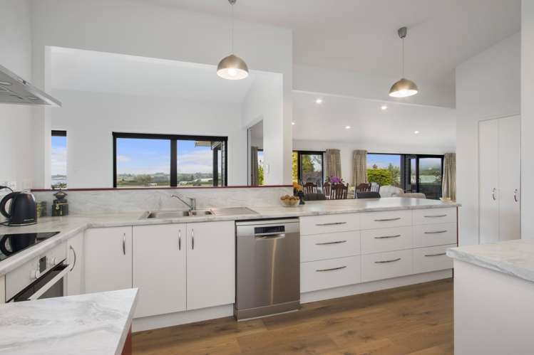 97 Morton Road Aongatete_8