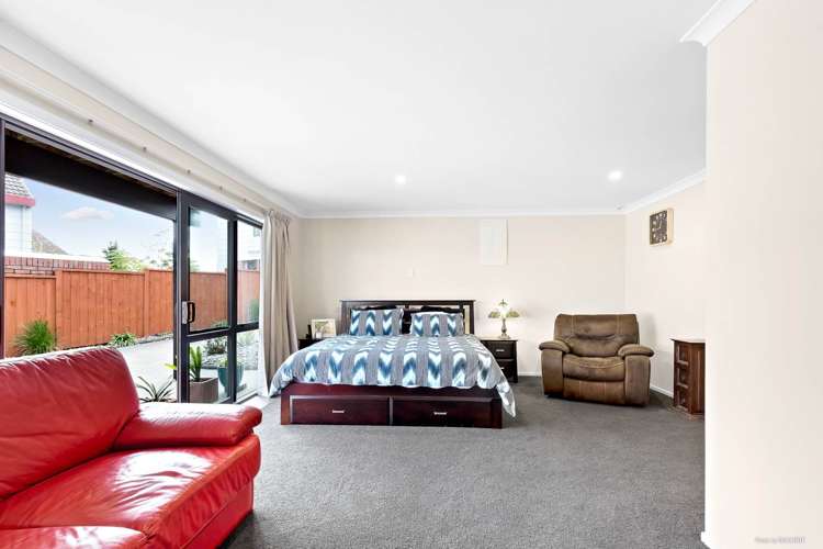 57 Saint Annes Crescent Wattle Downs_14