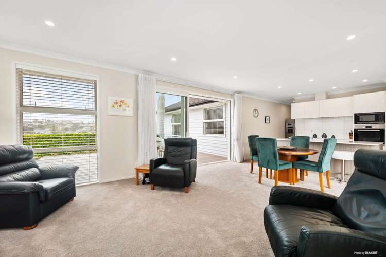 2 Westerley Place Long Bay_6