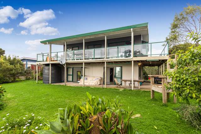 69 Waiheke Road Waiheke Island_2