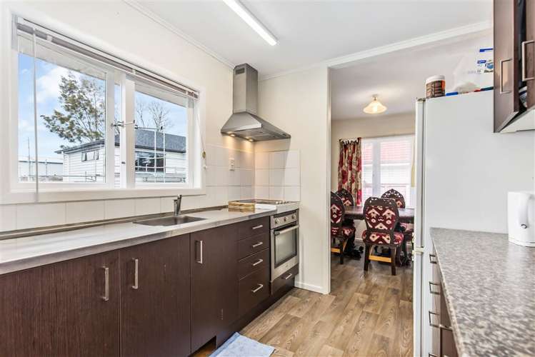 70 Smythe Road Henderson_8