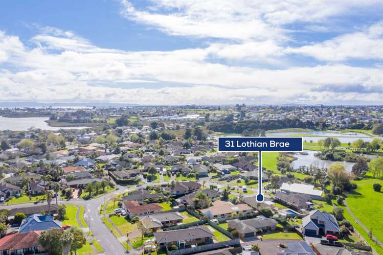 31 Lothian Brae Wattle Downs_18