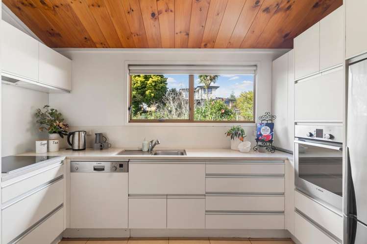 116 Muir Avenue Mangere Bridge_9