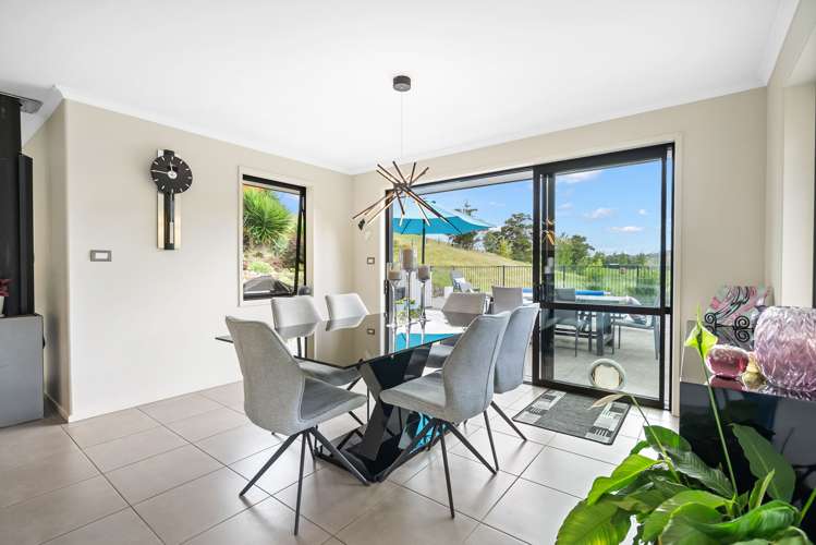 29 Waterfall Way Maungatapere_17