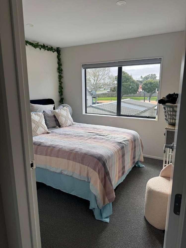 2 Landette Road 10686_11