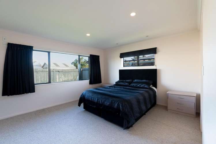 83 Roberts Line Kelvin Grove_11