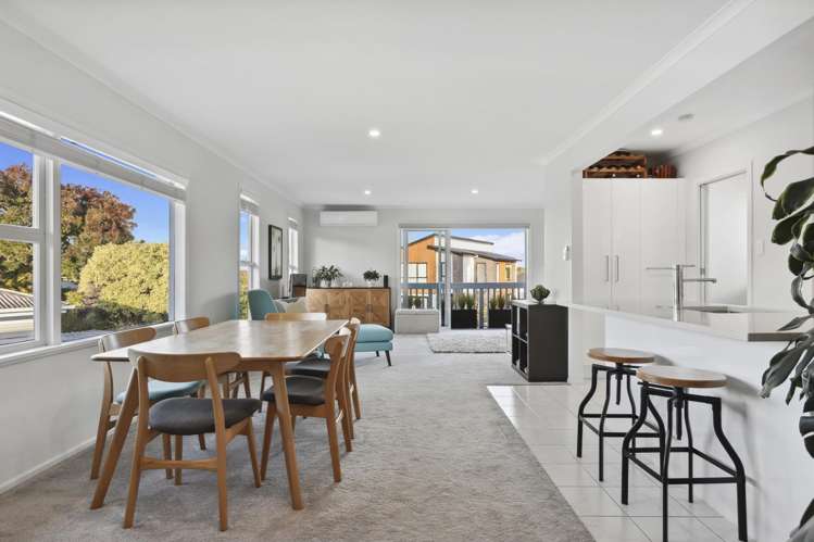 11 Tahi Terrace Glen Eden_3