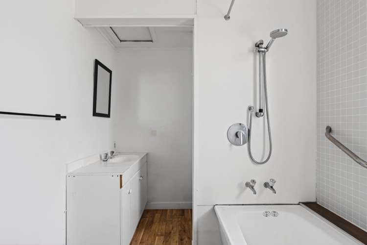 183 Rutene Road Kaiti_15