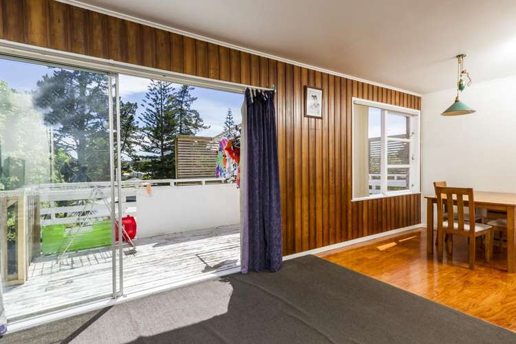 93 Fairclough Road Beach Haven_12