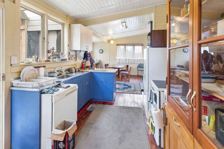 6 George Street Ohingaiti_11