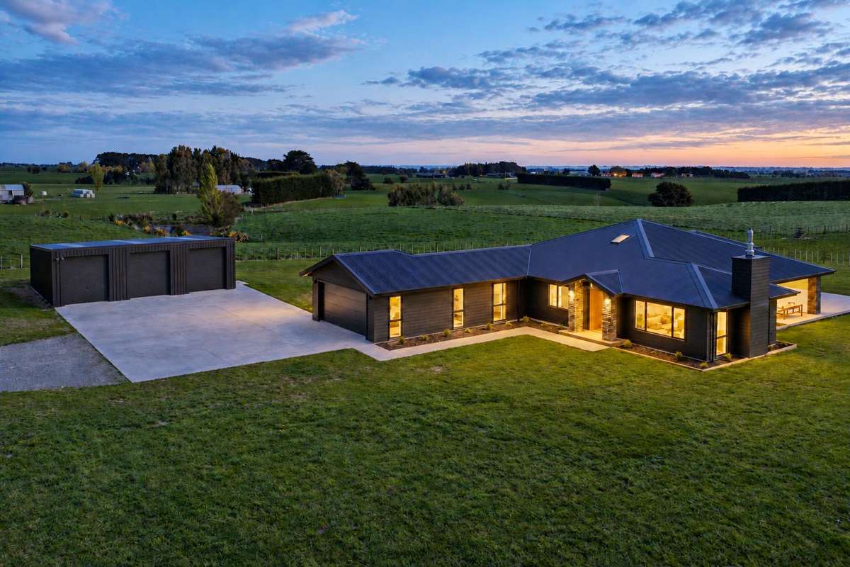 455 Mount Stewart Halcombe Road_0