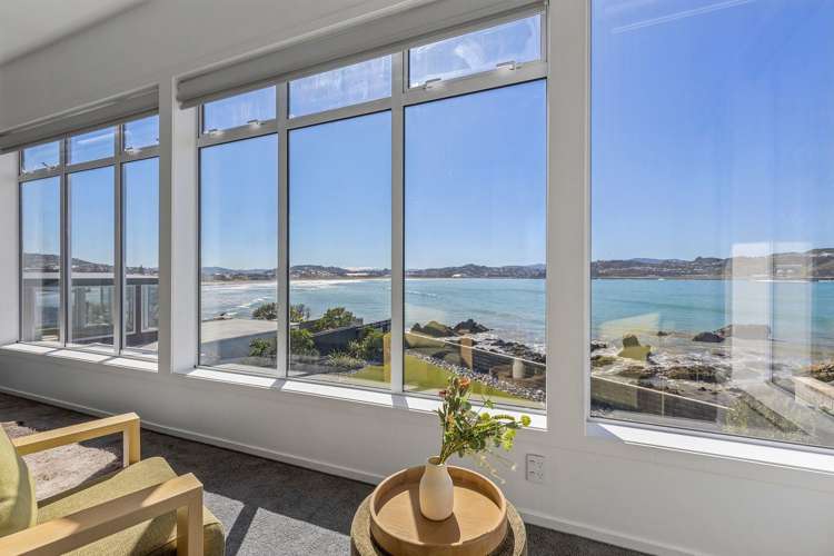 277 Queens Drive Lyall Bay_2
