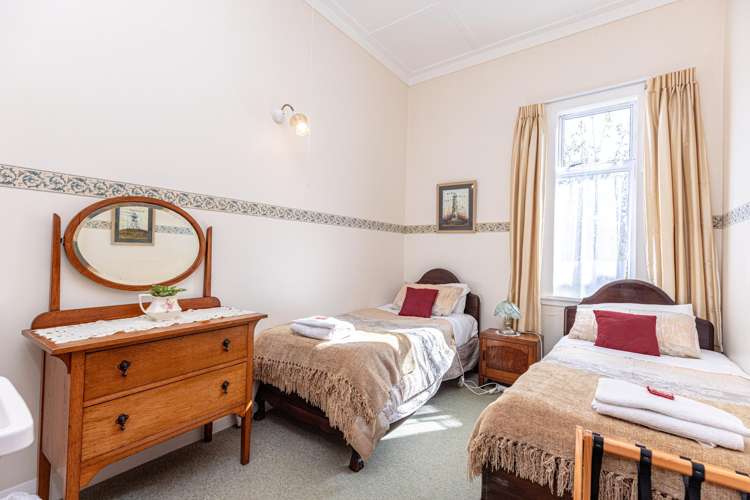 2 Plymouth Street Whanganui Central_43