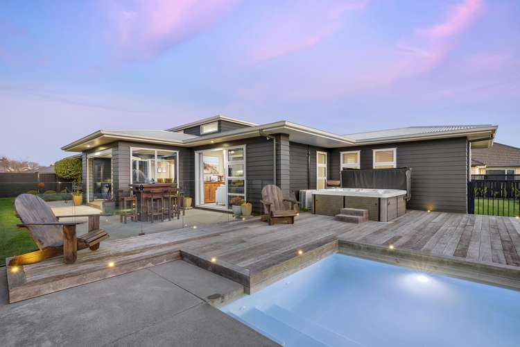 12 Pengover Avenue_0