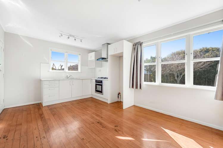 2 Dampier Street Avondale_13