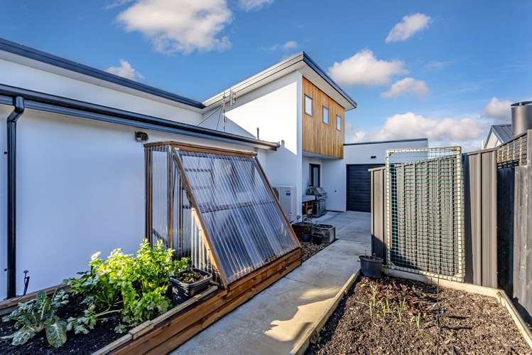 7 Leader Street Marshland_18