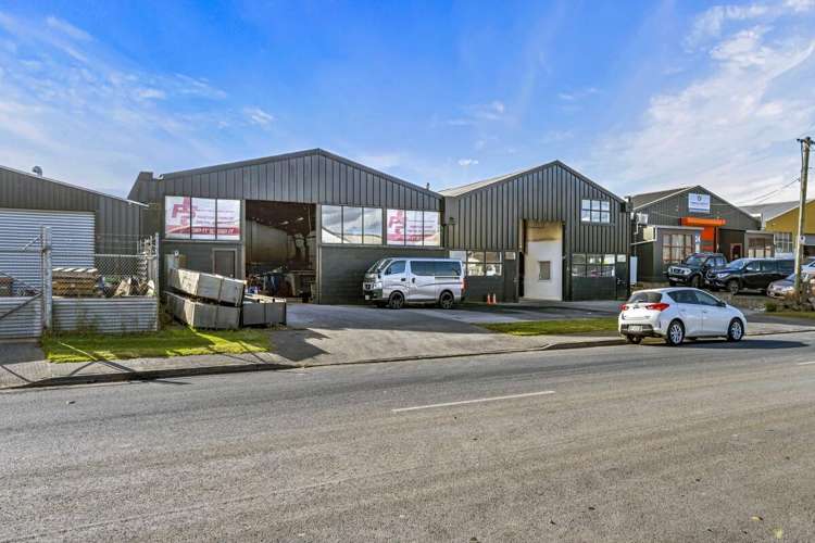 18-20 Pukemiro Street Onehunga_6