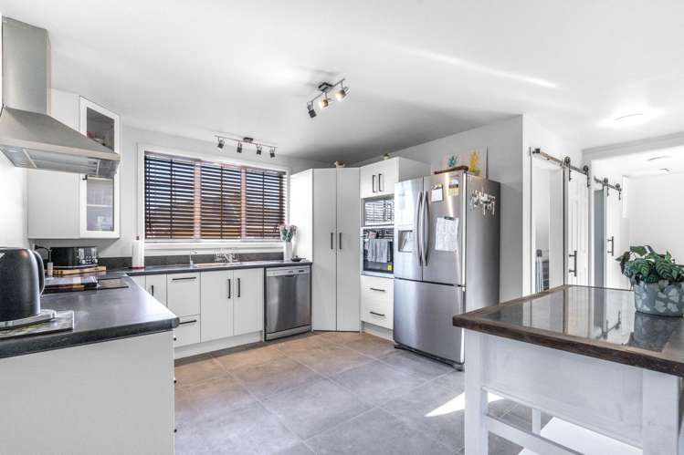 64 Kakapo Street Waikiwi_7