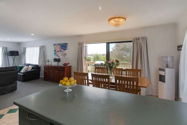 4/5 Anne Road Hillcrest_3