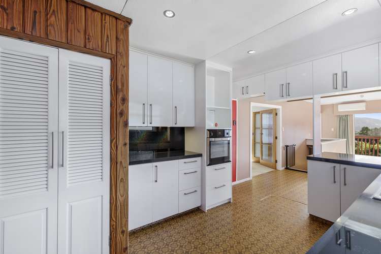 35 Dalton Grove Stokes Valley_5