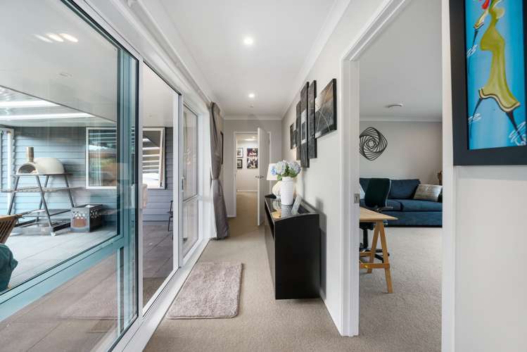 26 Lacebark Drive Kinloch_13