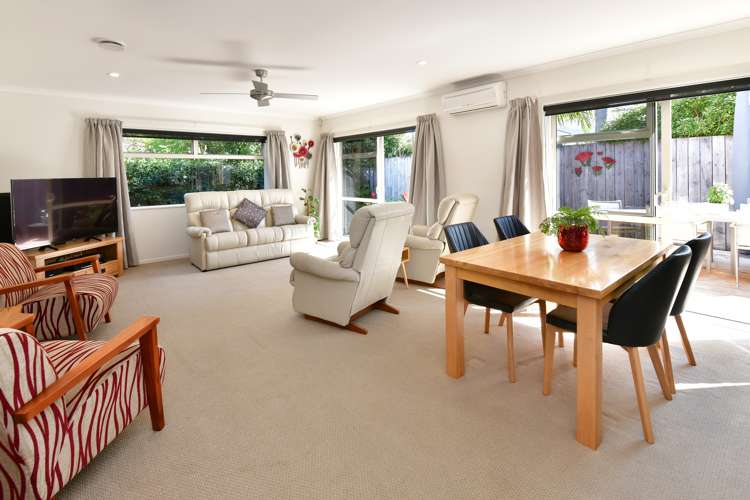 25a Pine Road Orewa_14
