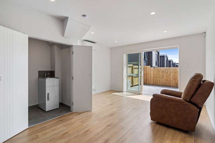 5/129 Lancaster Road Beach Haven_7