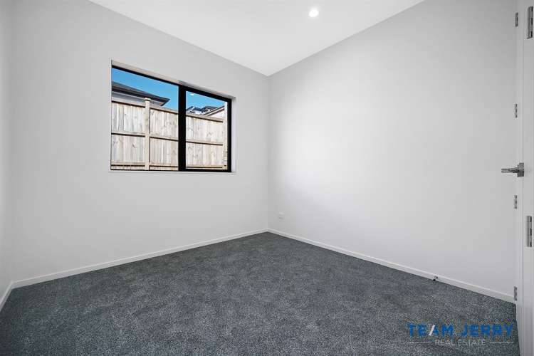 31 Cloonlyon Drive Flat Bush_15