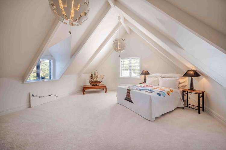 6890 Christchurch Akaroa Road Takamatua_38