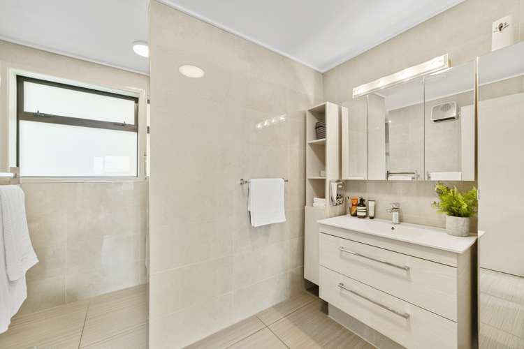 216b Sutherland Road Lyall Bay_20