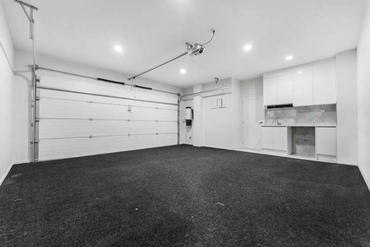 21 Horsefields Drive Flat Bush_39