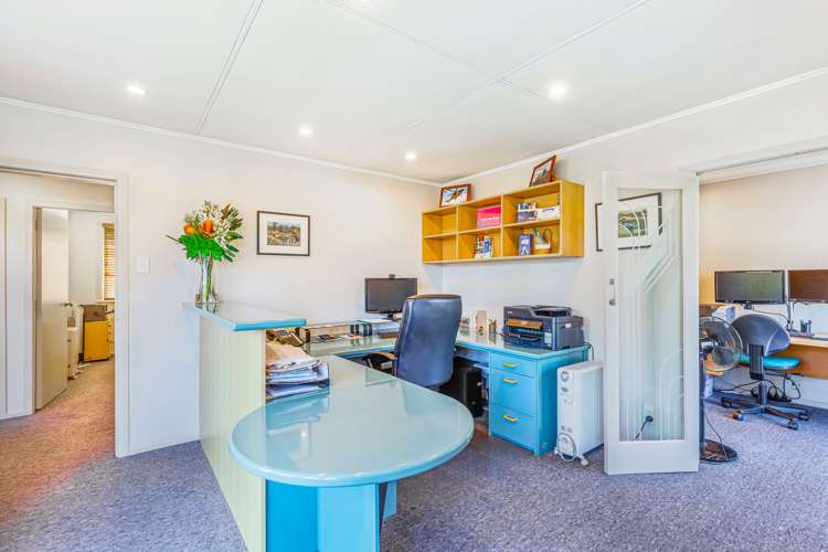 75 Titirangi Road New Lynn_8