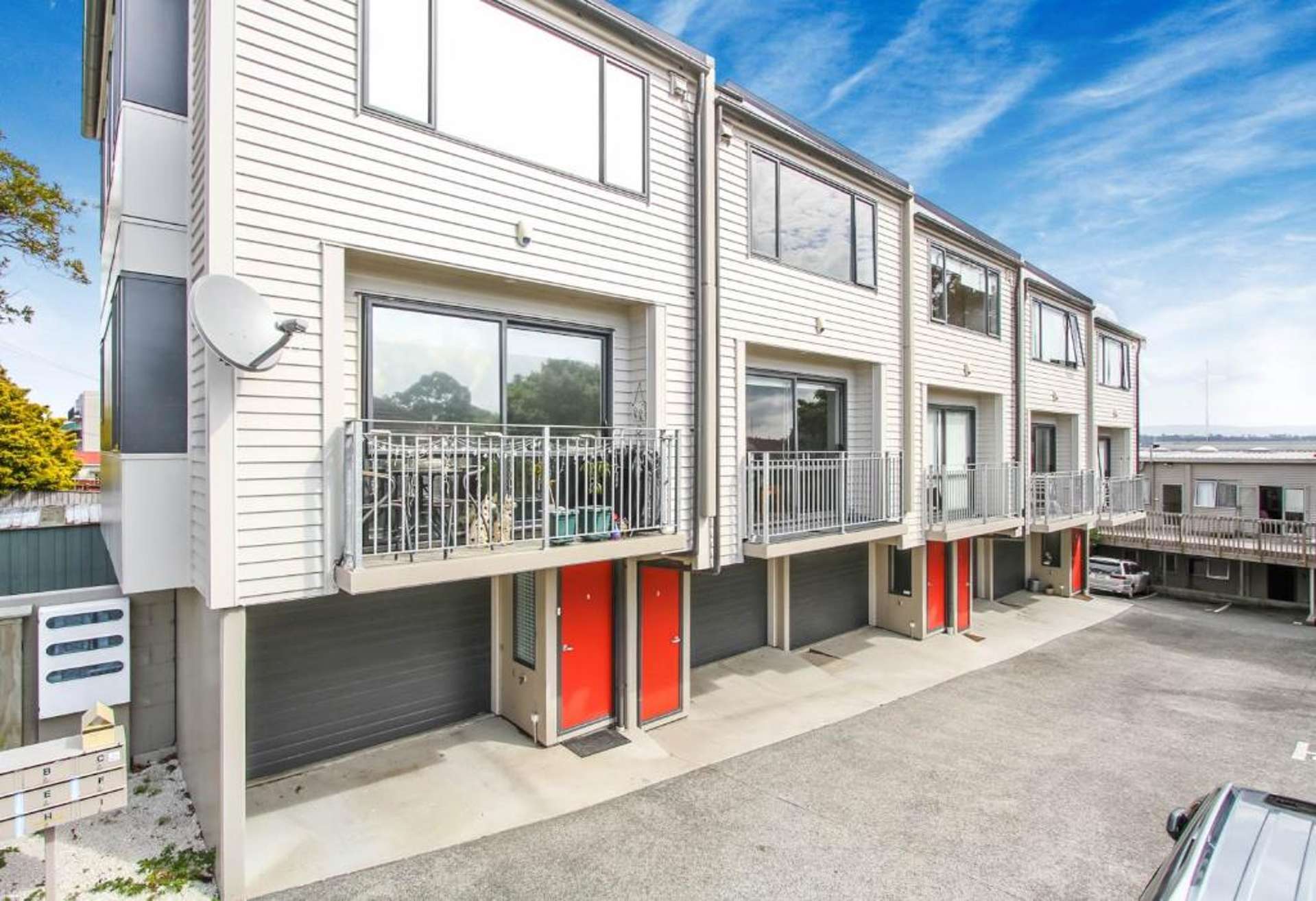 5H Geddes Terrace 10016_0