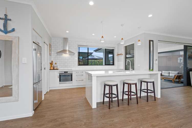 8 Lanyard Place One Tree Point_15