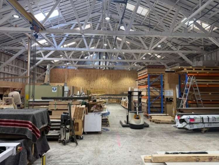 115 Gracefield Road Gracefield_4