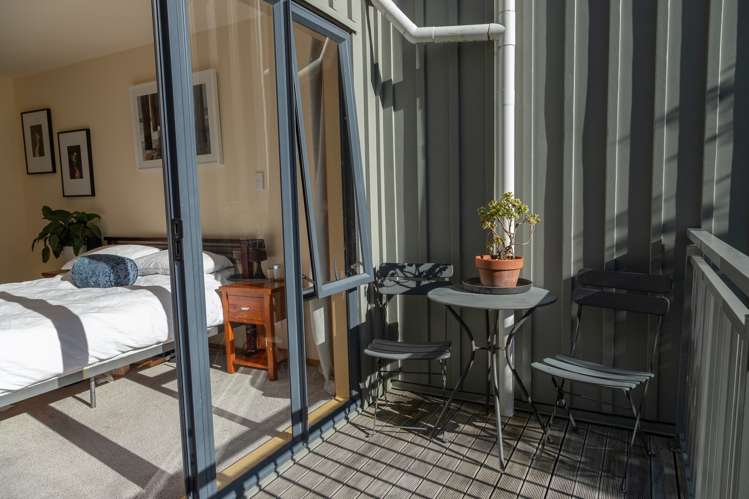 84 Volga Street Island Bay_7