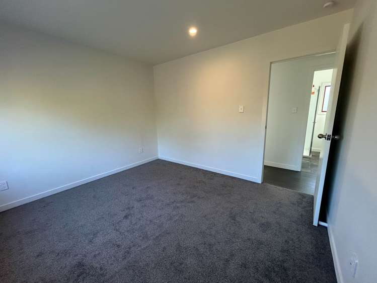 8A Inver Street Glen Eden_9