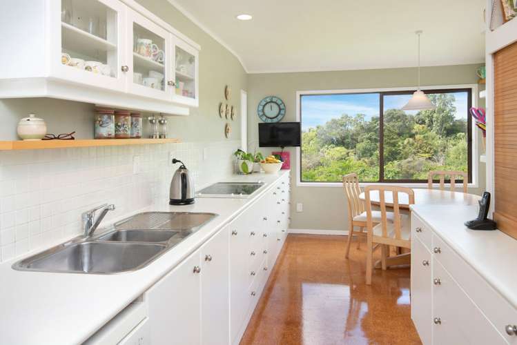 37 Mcmillan Place Mellons Bay_5