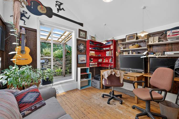 45 Voelas Road Lyttelton_16