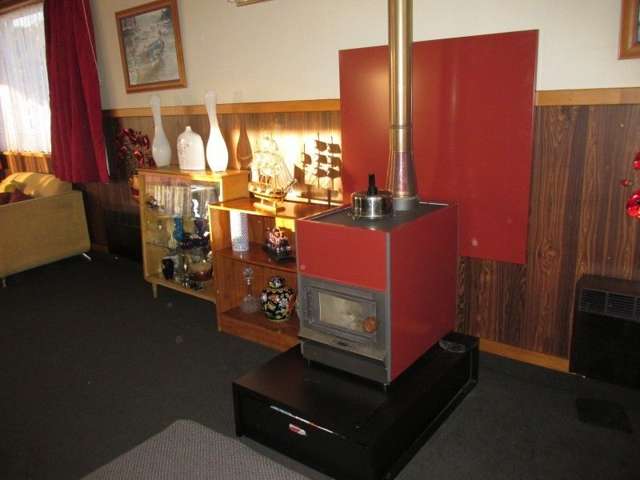 42 Victory Street Reefton_3