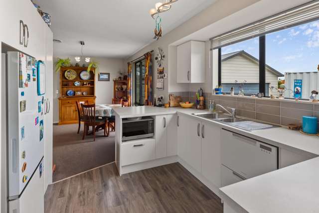 60 Essex Street Weston_2