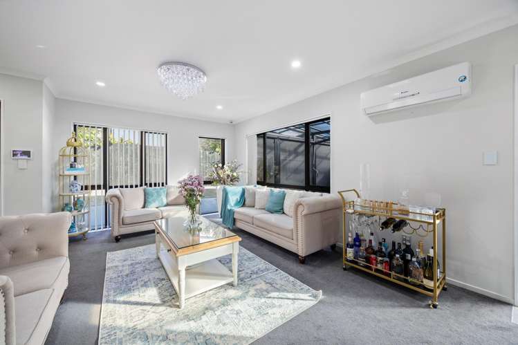 6 Te Hiko Way Mangere_4