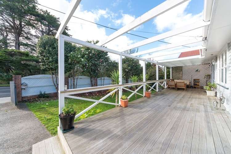 526 West Coast Road Oratia_5